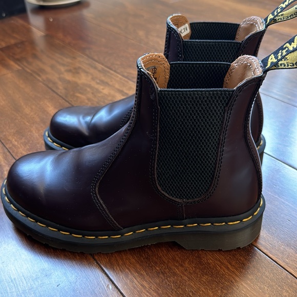 Dr Martens 2976 YS burgandy Unisex Like New w/ box - Picture 7 of 12